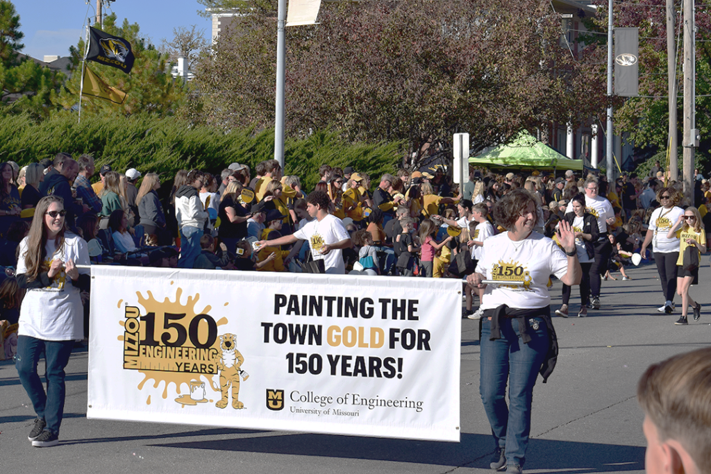 Mizzou Engineering Float in the 2022 Mizzou Homecoming Parade