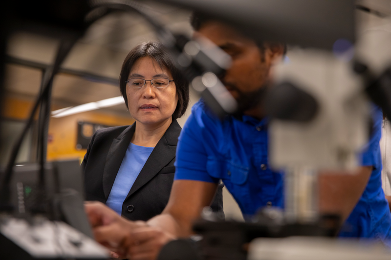 Peifen Zhu studies lighting in her lab