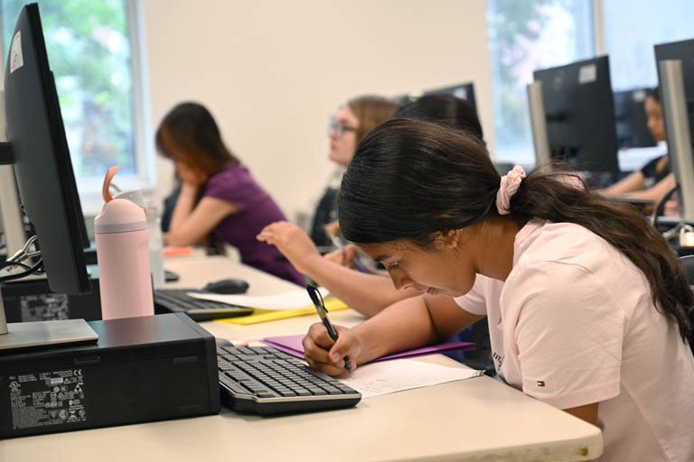 Girl Experiencing Electrical & Computer Engineering camp