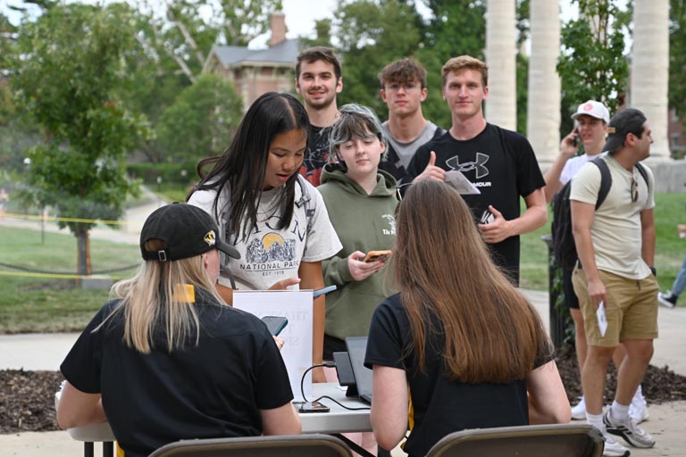 Group of students at New Student BBQ