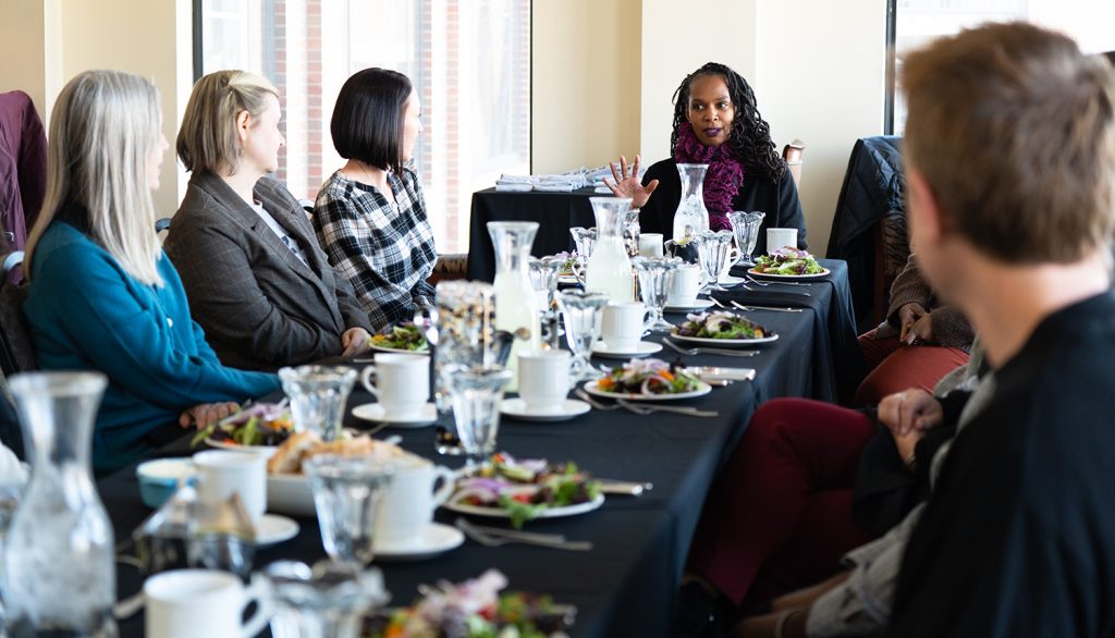 The Honors College Teaching Fellows recently gathered to discuss the upcoming One Read book. Maya Gibson, who oversees the program, shared more about the goals of the program, too. Photo by Logan Jackson.
