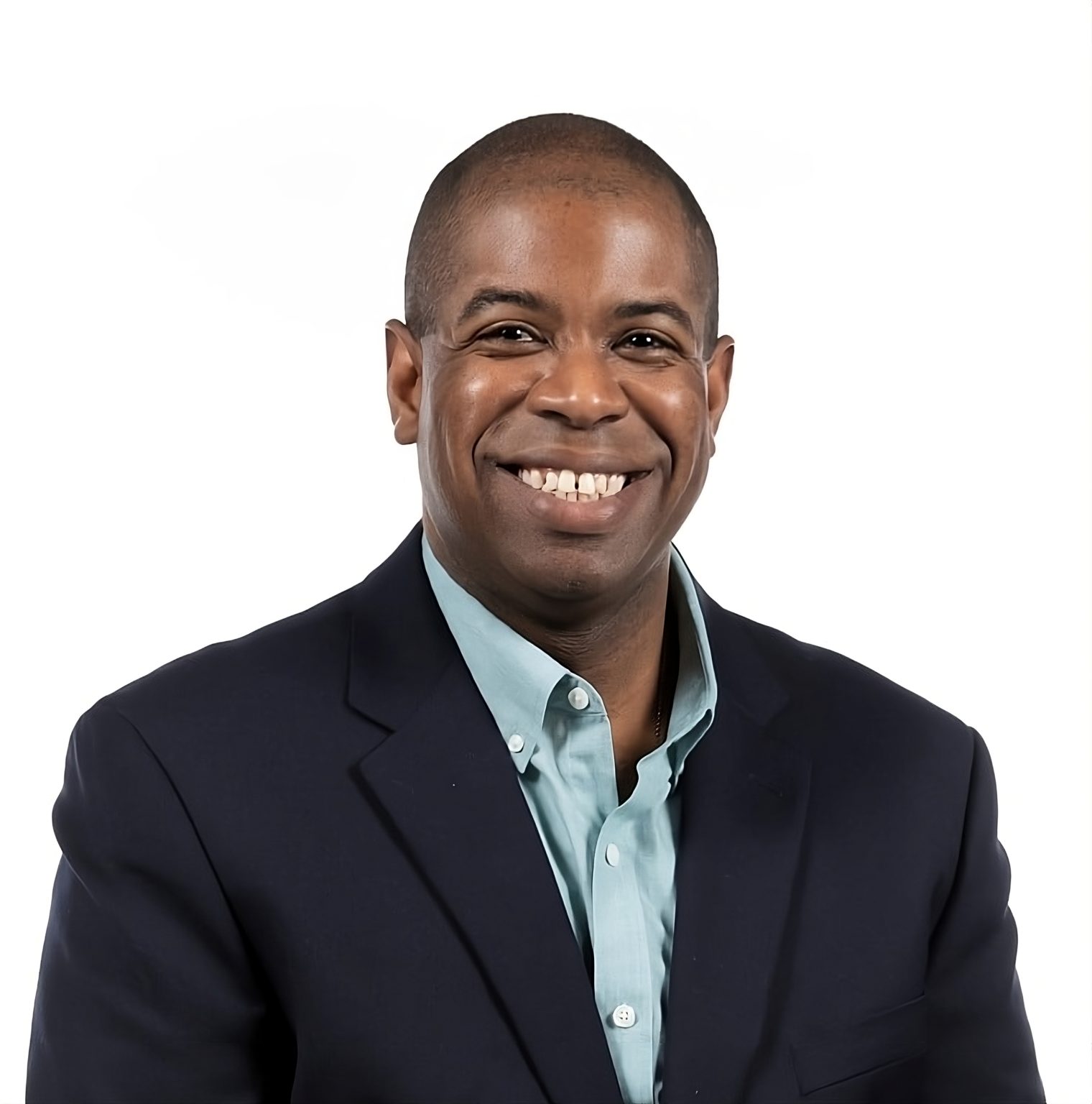 Rogers receives Distinguished Faculty Award