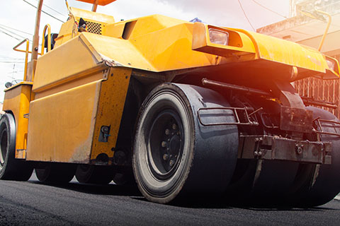 Close up photo of a piece of construction equipment