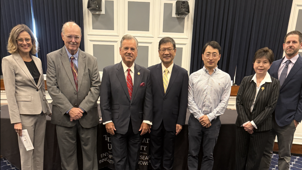 Marisa Chrysochoou, Mickey Slimp, Mark Alford, Chi-Ren Shyu, Wenchao Ge; Harriet Kung and Patrick Arens